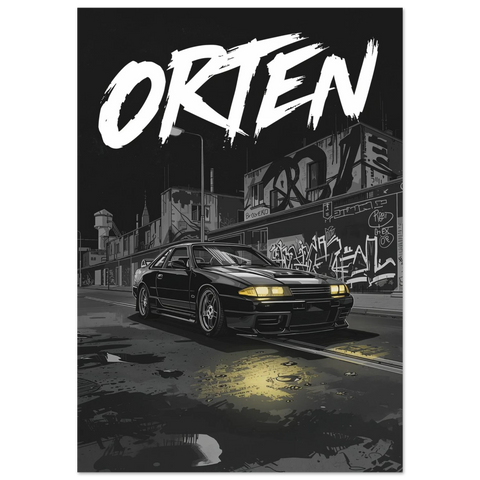 Grafisk poster med svart 90-talsbil och texten Orten i förortsmiljö
