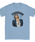 Man i kostym skriker "FREEEEDOM" på ljusblå t-shirt.