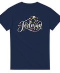 T-shirt med texten Förlovad, en förlovningsring och små hjärtan