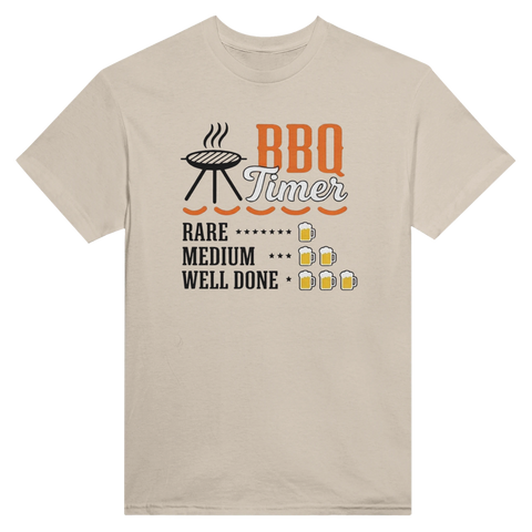 Beige t-shirt med retroinspirerat tryck av en grill och ölsejdlar