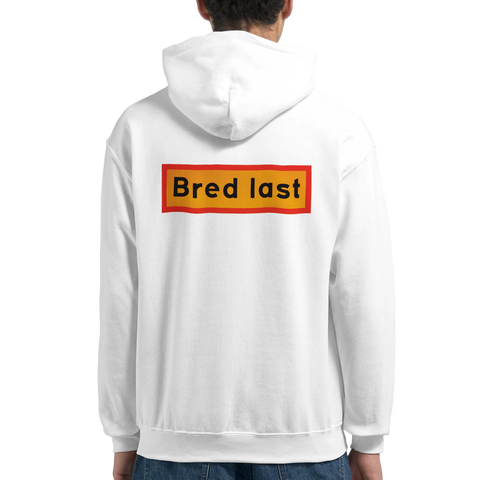 vit hoodie med ryggtryck och texten bred last