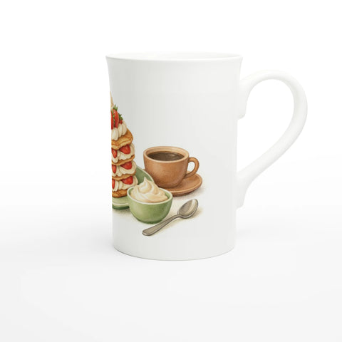 Klassisk illustration av kaffekopp och jordgubbstårta på vit porslinsmugg