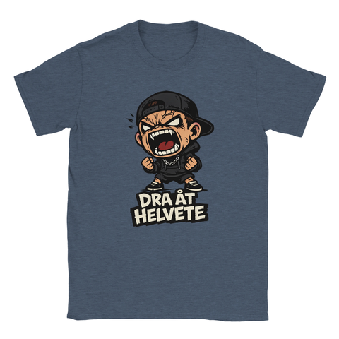 Arg tecknad figur med keps och text "DRA ÅT HELVETE" på mörkblå t-shirt.