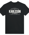 Svart t-shirt med texten Karlsson – A Family of Originals