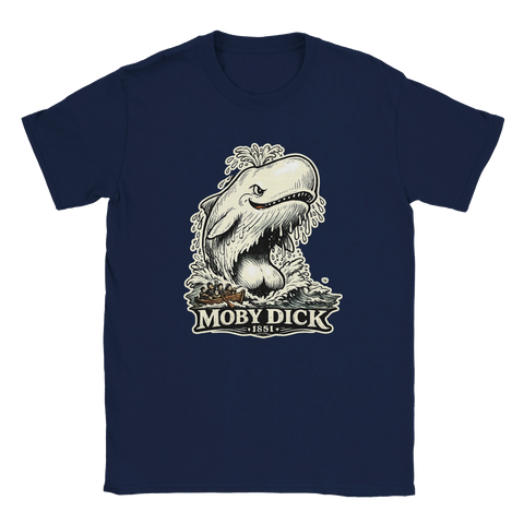 Moby Dick valmotiv med båt och text 1851 på mörkblå t-shirt, vintage illustration.
