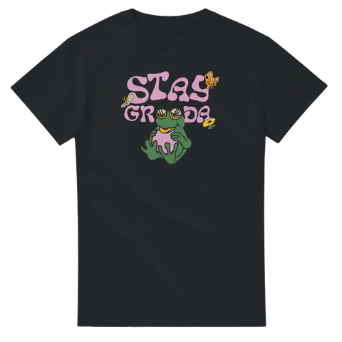 Stay Groda motiv i 70-talsstil med grafiska detaljer – svart t-shirt