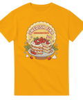 Jordgubbstårta med text "Swedish Fika" och "Summer Treat" på gul t-shirt.