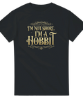 Elegant guldtryck med texten I'm not short I'm a hobbit