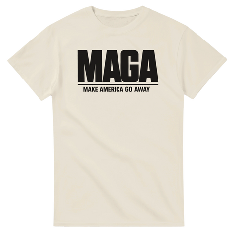 MAGA Make America Go Away" svart text på beige t-shirt, satirisk design.