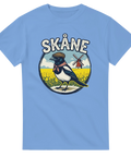 Lokalpatriotiskt tryck med texten Skåne och en skata – ljusblå t-shirt