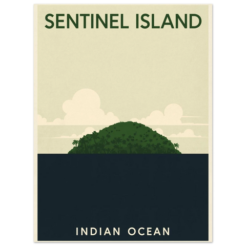 Närbild på en minimalistisk poster med texten Sentinel Island och Indian Ocean i stilren vintage-design.