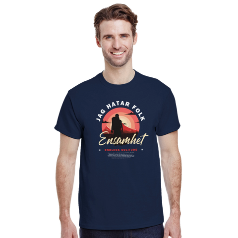 T-shirt med humoristiskt motiv om ensamhet och texten Jag hatar folk