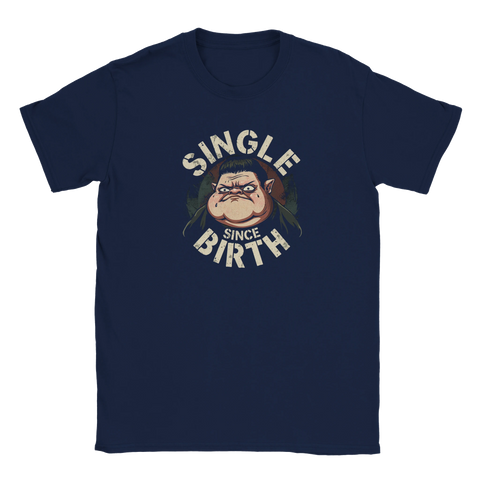 Marinblå t-shirt med ett grafiskt motiv som utstrålar mörk humor och självdistans