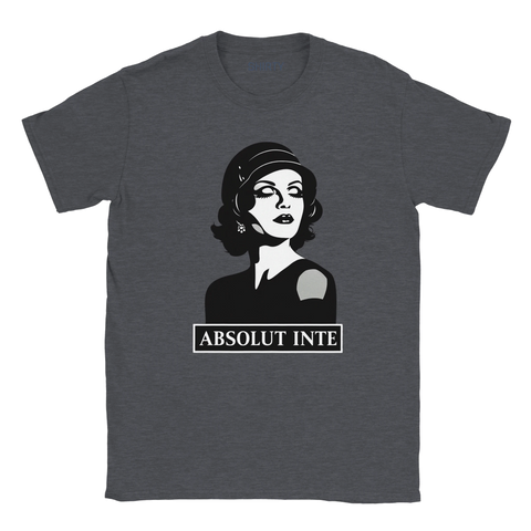 Svartvit retro damansikte med hatt och texten "ABSOLUT INTE" på mörkgrå t-shirt.