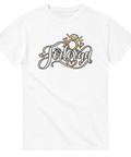 T-shirt med texten Förlovad, en förlovningsring och små hjärtan