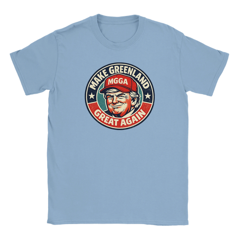 Humoristisk t-shirt med Make Greenland Great Again-motiv på ljusblått tyg