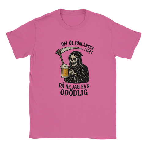 Liemannen dricker öl med citat om odödlighet – rosa grafisk t-shirt