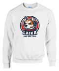 Grafisk illustration av rymdhunden Laika i astronaut hjälm – vit sweatshirt
