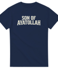 Marinblå t-shirt med statement-design och politisk ironi