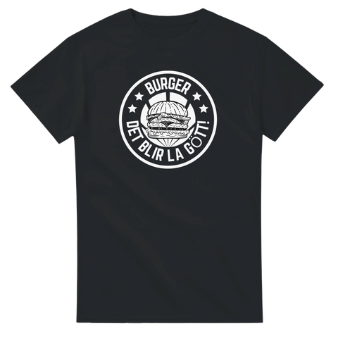 Svart t-shirt med vitt cirkulärt emblem föreställande en hamburgare och texten Det blir la gött