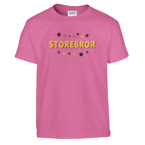 Rosa t-shirt med ett uttrycksfullt och stjärnprytt motiv för storebröder