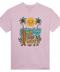 Färgstark illustration med texten No Bad Days – t-shirt med semesterkänsla