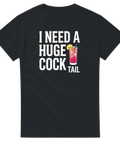 Svart t-shirt med texten I need a huge cocktail och färgstark drink