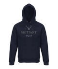 Mörkblå hoodie med Skitjakt-logotyp och hjorthuvud, framifrån, marinblå färg.