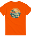 Not Today Satan" retro-tryck med palmer, solnedgång, våg på orange t-shirt.