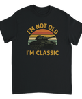T-shirt med stridsvagn och texten I'm Not Old, I'm Classic