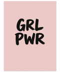 Närbild på typografisk poster med handmålad känsla och svart text på rosa bas för modern inredning.