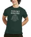 Typiskt Norrland" text och rutig skjorta tryck på mörkgrön t-shirt.