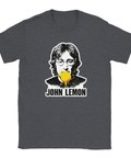 Humoristisk t-shirt med grafiskt John Lemon-motiv på gråmelerad bakgrund