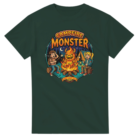 Grafiskt tryck med lägereldsmotiv och texten Campfire Monster på mörkgrön t-shirt