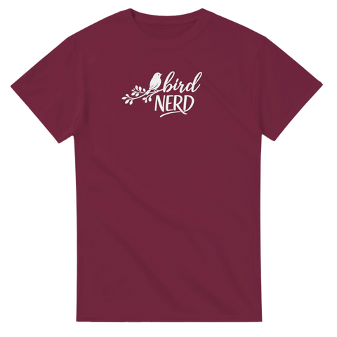 Naturinspirerad design med Bird Nerd citat – grafisk t-shirt för ornitologer