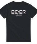 Digitalt klocktryck med texten BE:ER O'CLOCK – rolig t-shirt för ölälskare