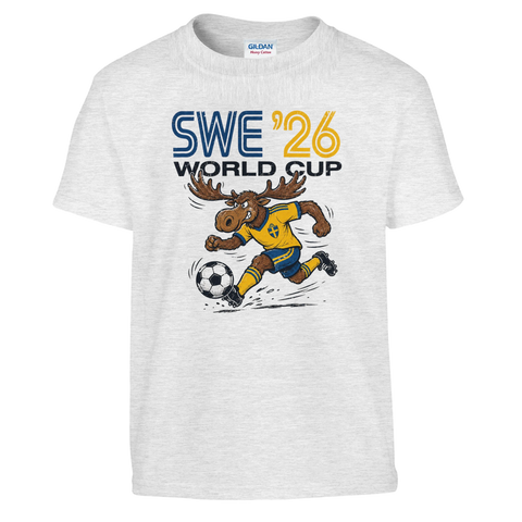 Grafiskt tryck med fotbollsspelande älg och texten Swe 26 World Cup