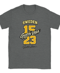 Grafiskt tryck med svensk historia och årtalet 1523 på grå melerad t-shirt