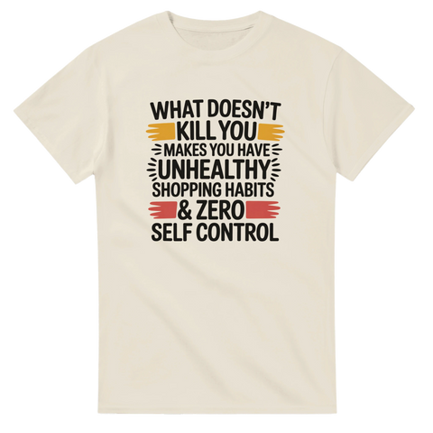 Retroinspirerad typografi med ironiskt citat – beige t-shirt med grafik