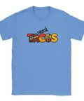 Ljusblå t-shirt med kreativt tryck föreställande svensk fredagstacos