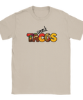 Svensk Tacos-text med fyllning i varje bokstav på beige t-shirt.