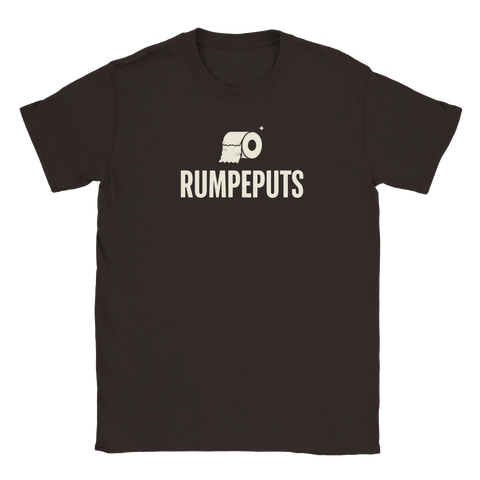 Toarulle-ikon med text "RUMPEPUTS" i beige på mörkbrun t-shirt.