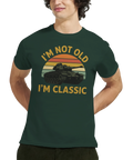 T-shirt med stridsvagn och texten I'm Not Old, I'm Classic