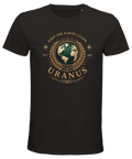 Illustration av jorden i guldram med ordvitsen Uranus på svart t-shirt