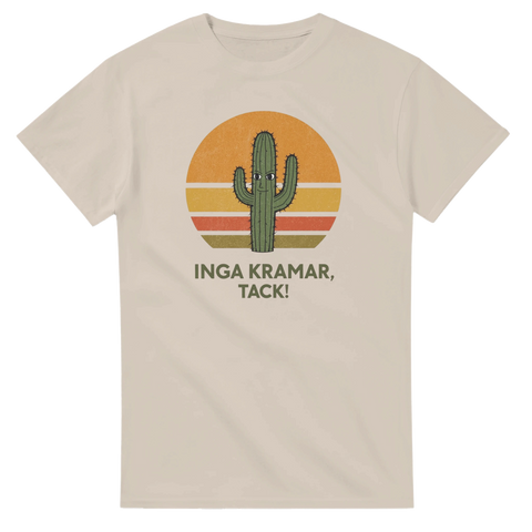 Retroinspirerad t-shirt med en vresig kaktus och textdesign i sandfärg