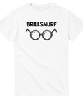 Grafiskt tryck med runda glasögon och texten Brillsmurf på vit t-shirt