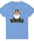 Tecknad viking med hornhjälm och text "VIKING" på ljusblå t-shirt.