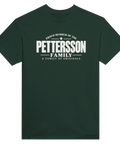 Mörkgrön t-shirt med texten Pettersson – A Family of Originals