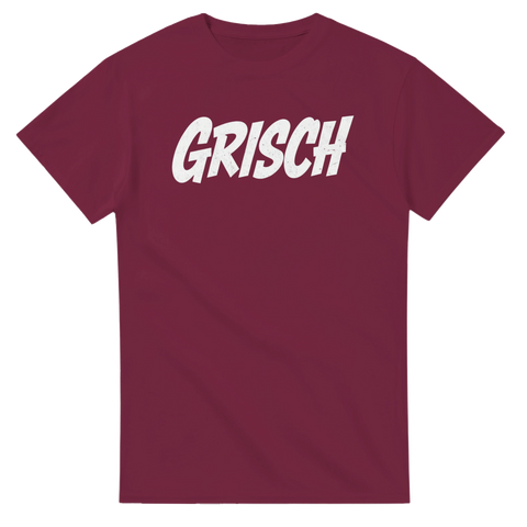 Stilren Grisch-design med retrokänsla på en vinröd t-shirt