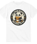 Kaxig panda i rund design med nuggets-tema – vit t-shirt